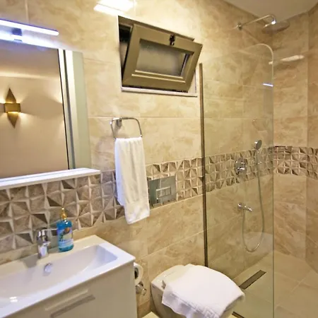 With A Private Heated Pool, Jacuzzi, Overlooking Spectacular Views Of The Sea וילה קס