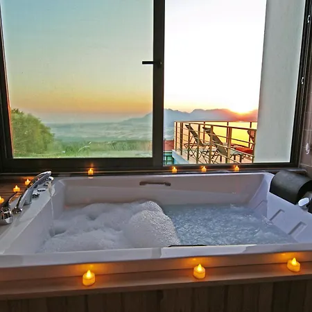 With A Private Heated Pool, Jacuzzi, Overlooking Spectacular Views Of The Sea וילה *